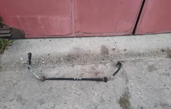 Volkswagen Golf IV Front anti-roll bar/sway bar