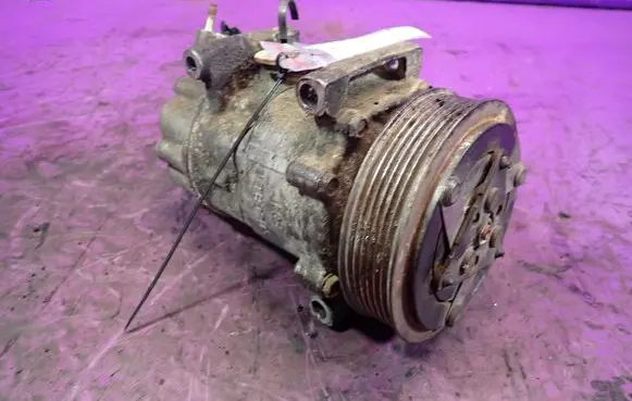 Peugeot 207 CC Air conditioning (A/C) compressor (pump)
