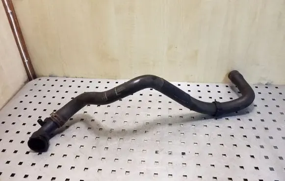 Volkswagen Golf IV Engine coolant pipe/hose 1J0122051H