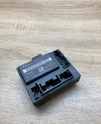 Audi A6 S6 C6 4F Door control unit/module 4F0959793E