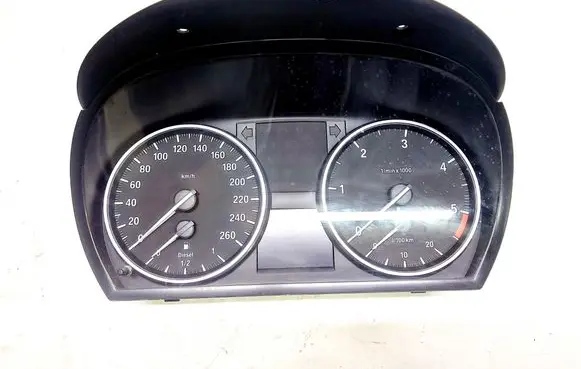 BMW X1 E84 Speedometer (instrument cluster) 215462801