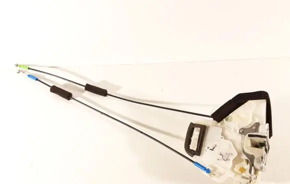 Subaru Impreza III Rear door lock