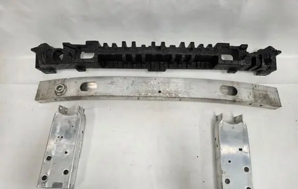 BMW X3 F25 Front bumper support beam 7371990