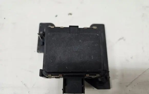 Volkswagen Golf VII Distronic sensor radar 5Q0907561N