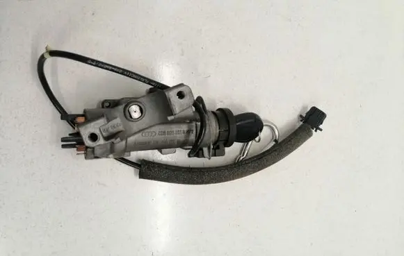 Ford Galaxy Ignition lock 4B0905851B