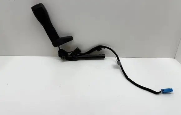 Volvo XC60 Front seatbelt buckle 6815939 2296786 5625830003