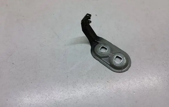 BMW 5 F10 F11 Fender mounting bracket