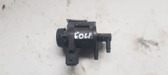 Volkswagen Golf III Vacuum valve 191906283A
