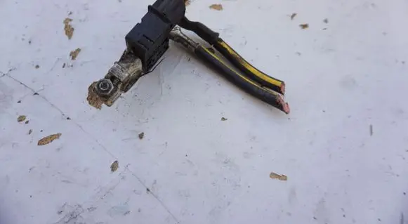 Nissan Qashqai Negative earth cable (battery) 