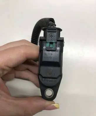 Volvo S60 Camshaft position sensor 8658726