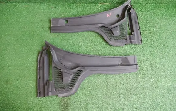Audi A1 Wiper trim