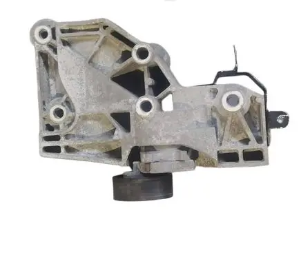 Opel Insignia A Generator/alternator bracket 55562863
