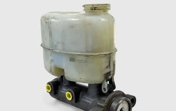 Chevrolet Tahoe Master brake cylinder 