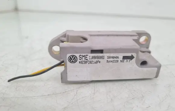 Seat Alhambra (Mk1) Airbag deployment crash/impact sensor 1J0909606G 5WK42320