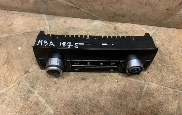 BMW 5 F10 F11 Interior fan control switch 9395939