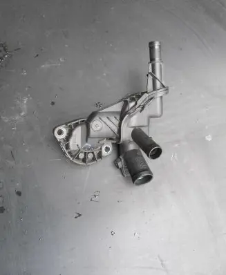 Thermostat/thermostat housing