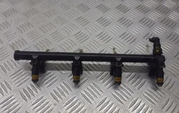Renault Kangoo I Fuel main line pipe 8200139674