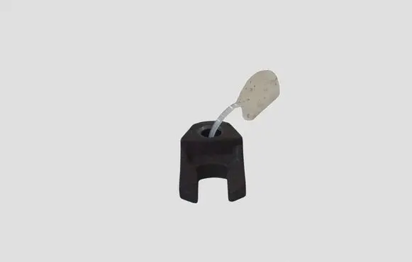 Volvo V40 Fuel Injector clamp holder