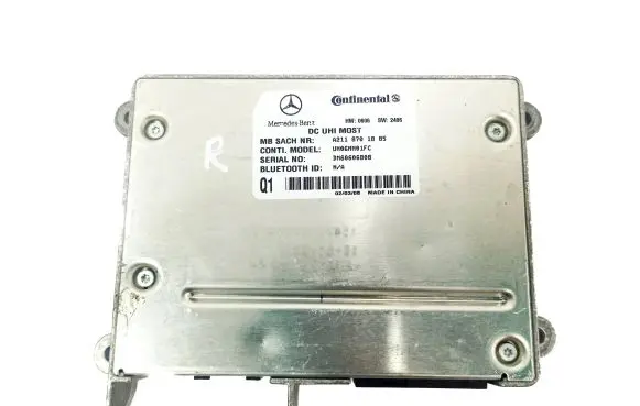 Mercedes-Benz R W251 Bluetooth control unit module A2118701885 UH06MM01FC