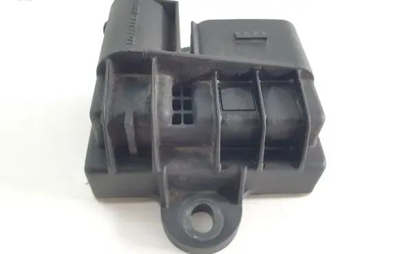 Mercedes-Benz Sprinter W906 Glow plug pre-heat relay A6519007703