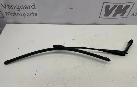 Volvo V60 Windshield/front glass wiper blade 30753509