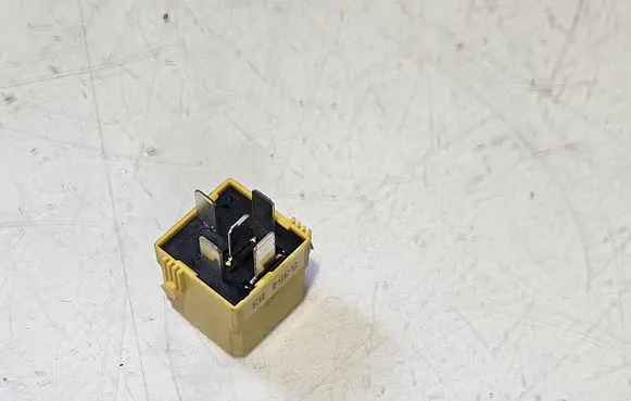 Mercedes-Benz E W211 Other relay A0025427419