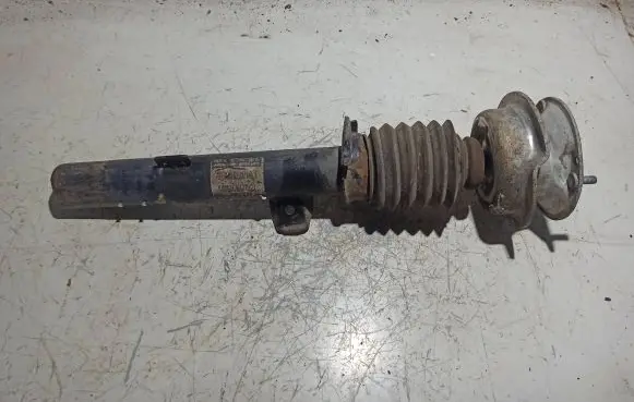 BMW 1 E81 E87 Front shock absorber/damper 6786016