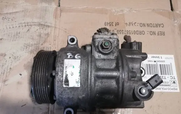 Volkswagen PASSAT B6 Air conditioning (A/C) compressor (pump) 1K0820859F