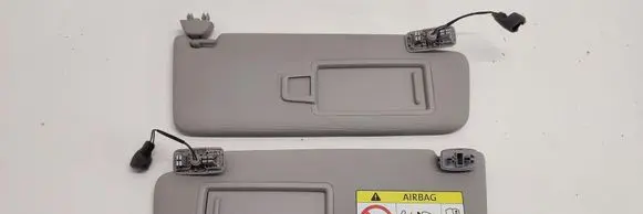 Sun visor