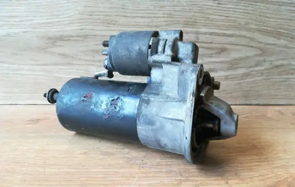 Volvo XC70 Starter motor 0001108167