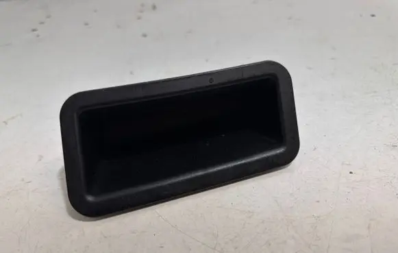 Tesla Model S Tailgate trunk handle 100926200C