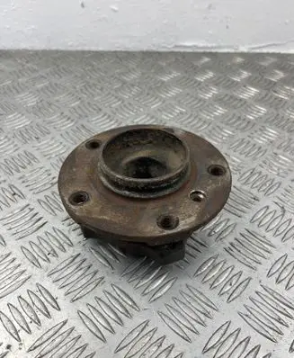 BMW 5 E60 E61 Front upper strut mount 