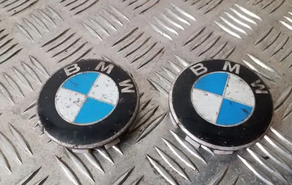 BMW 5 F10 F11 Original wheel cap 6783536