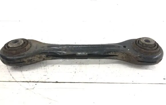 BMW 1 E81 E87 Rear control arm 3332 6765425 676542510