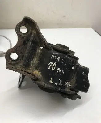 Mazda 6 Engine mount bracket 8B148B14