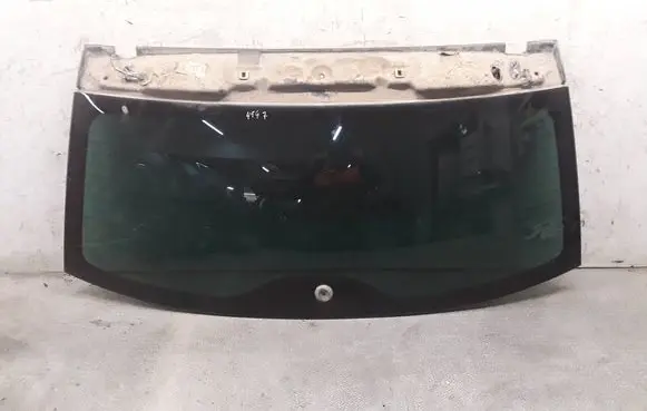 Volkswagen Touareg I Opening tailgate glass 