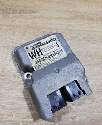 Jeep Grand Cherokee (WK) Airbag control unit/module 04896233AD
