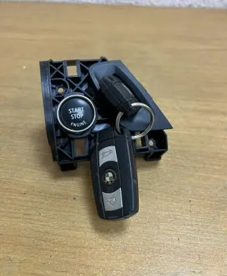 BMW X5 E70 Ignition lock 260091600A 10862510