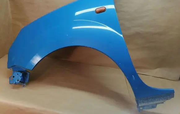 Nissan Kubistar Fender