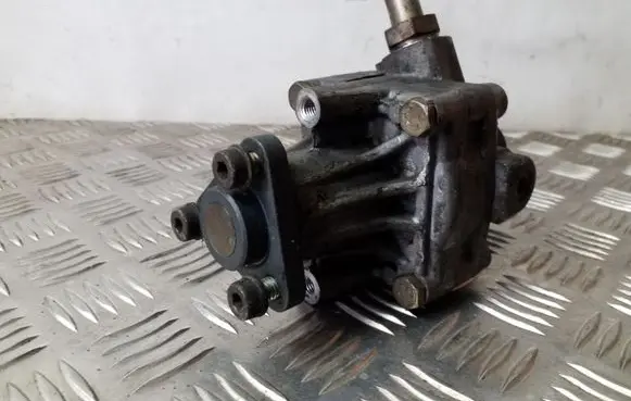 Audi A6 S6 C4 4A Power steering pump 7681955265 048145155F