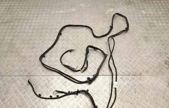 Volvo XC40 High voltage cable 32374809