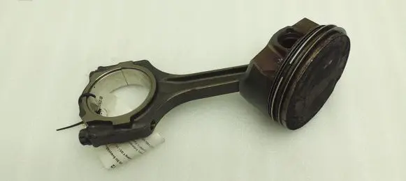 Ford Mustang V Piston with connecting rod BR3ECA3392BB