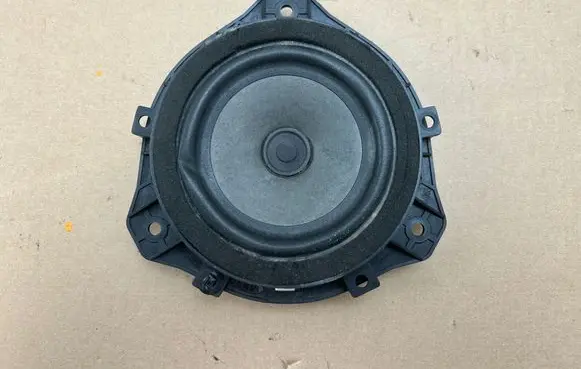KIA Rio Front door speaker 963301W500