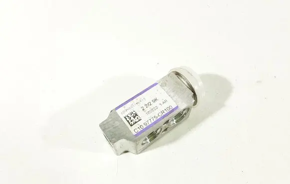 Air conditioning (A/C) expansion valve