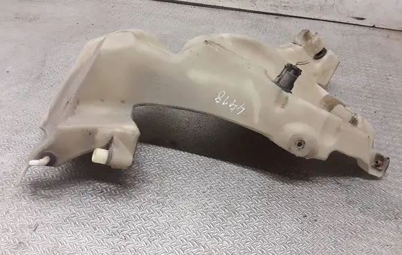 Audi A4 S4 B7 8E 8H Windshield washer fluid reservoir/tank 8E0955451AN
