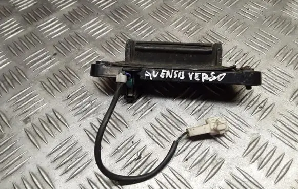 Toyota Avensis Verso Tailgate/trunk/boot exterior handle NOCODE
