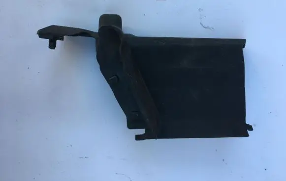 Toyota Prius (XW50) Fender end trim 53807-47020