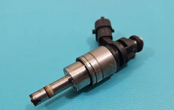 Alfa Romeo 159 Fuel injector IMPRK1506850