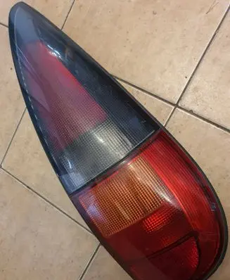 Renault Laguna I Tail light bulb cover holder 2261VALEO 4135VALEO