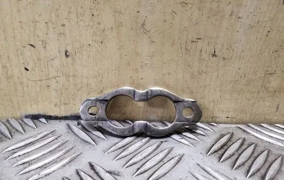 Audi Q7 4L Fuel Injector clamp holder